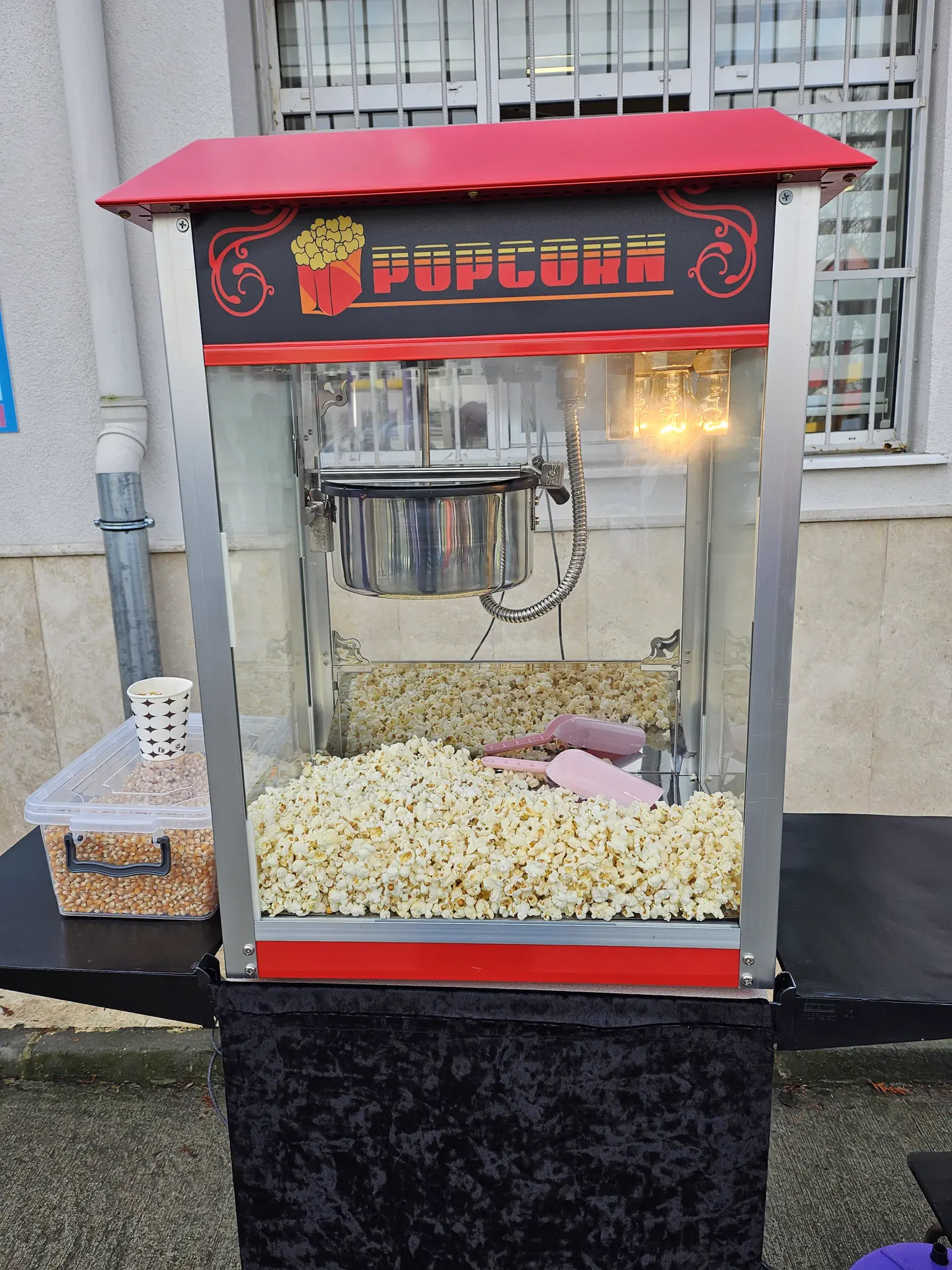 Arnavutköy popcorn arabası kiralama patlamış mısır standı